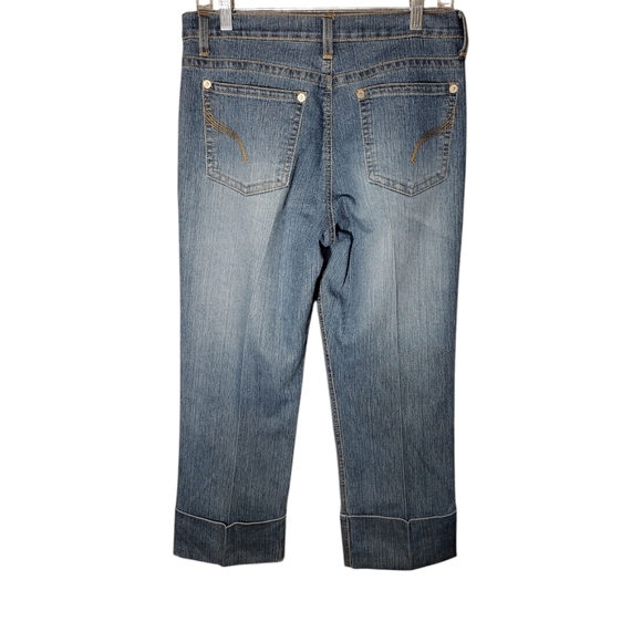 Gloria Vanderbilt Blue High Rise Mom Jeans Pre-Rolled Capris Size 8! - Picture 3 of 16